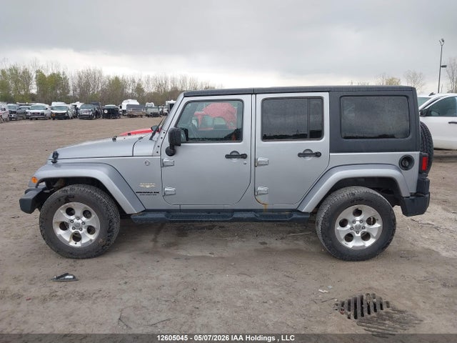 1C4BJWEG1EL259973 Jeep Wrangler Unlimited Sahara