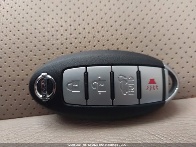 2014 Nissan Rogue S/sl/sv მანქანა იყიდება აუქციონზე, vin: 5N1AT2MV5EC801960, აუქციონის ნომერი: 12605050