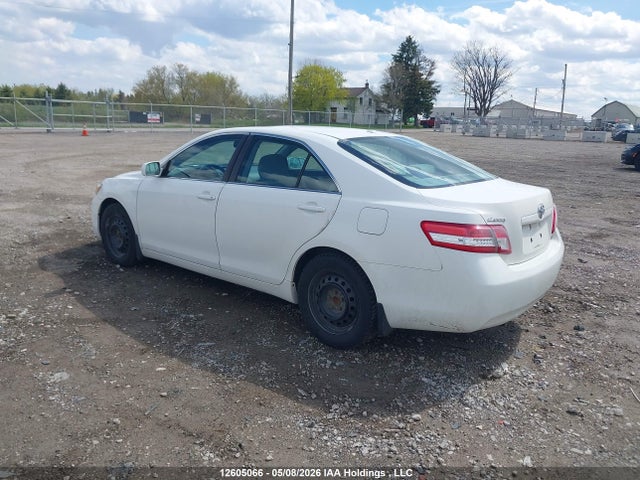 12605066 :رقم المزاد ، 4T1BF3EK8AU564021 vin ، 2010 Toyota Camry مزاد بيع