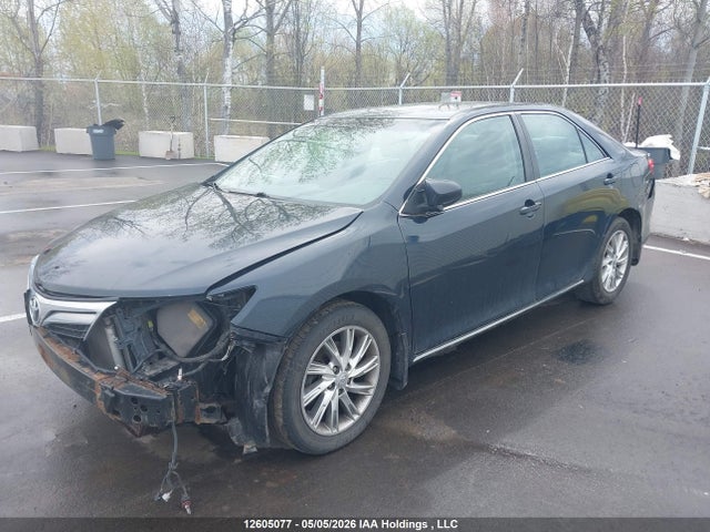 12605077 :رقم المزاد ، 4T1BF1FK3EU473196 vin ، 2014 Toyota Camry Le مزاد بيع