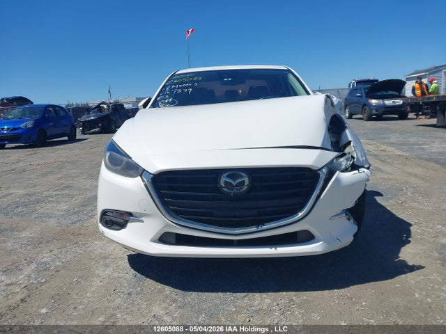 2018 Mazda Mazda3 Gt მანქანა იყიდება აუქციონზე, vin: 3MZBN1W37JM167839, აუქციონის ნომერი: 12605088