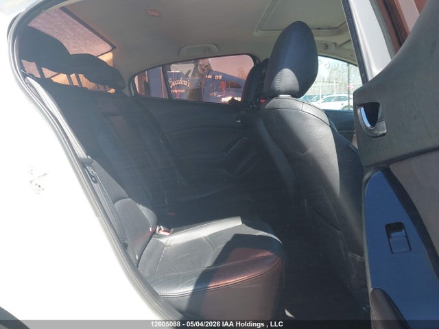Mazda Mazda3 Gt 2018 3MZBN1W37JM167839 Image 8