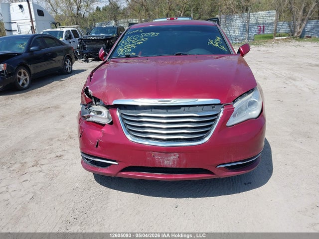 12605093 :رقم المزاد ، 1C3BC1FG6BN535628 vin ، 2011 Chrysler 200 Touring مزاد بيع