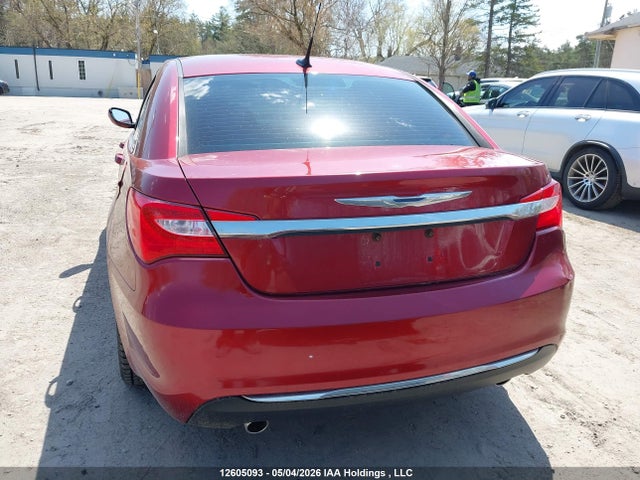 12605093 :رقم المزاد ، 1C3BC1FG6BN535628 vin ، 2011 Chrysler 200 Touring مزاد بيع