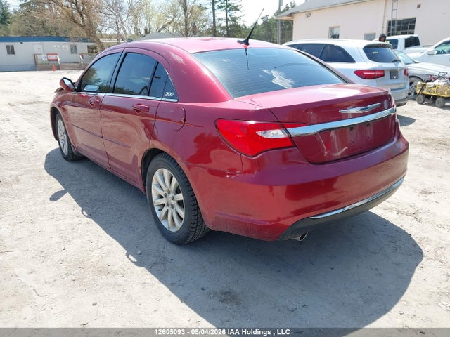 12605093 :رقم المزاد ، 1C3BC1FG6BN535628 vin ، 2011 Chrysler 200 Touring مزاد بيع