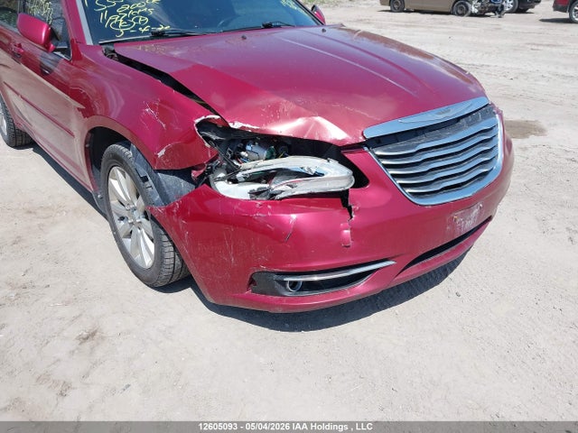 12605093 :رقم المزاد ، 1C3BC1FG6BN535628 vin ، 2011 Chrysler 200 Touring مزاد بيع