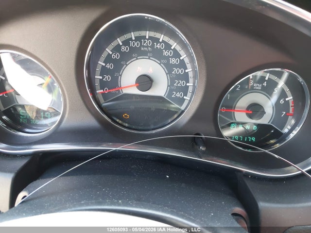 12605093 :رقم المزاد ، 1C3BC1FG6BN535628 vin ، 2011 Chrysler 200 Touring مزاد بيع