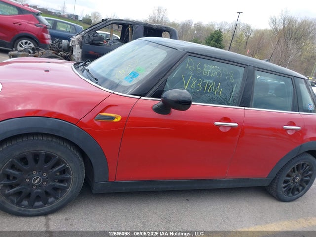 Mini 5 Door Cooper 2015 WMWXS5C53FT837844 Image 14