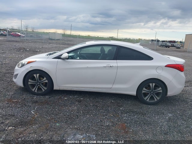 12605103 :رقم المزاد ، KMHDH6AE8DU015587 vin ، 2013 Hyundai Elantra Se مزاد بيع