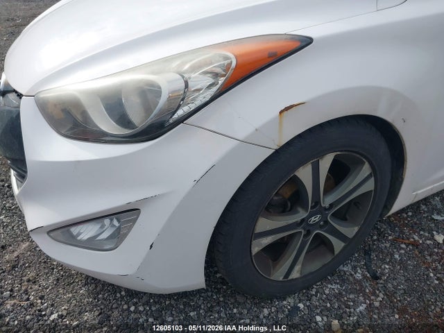 12605103 :رقم المزاد ، KMHDH6AE8DU015587 vin ، 2013 Hyundai Elantra Se مزاد بيع