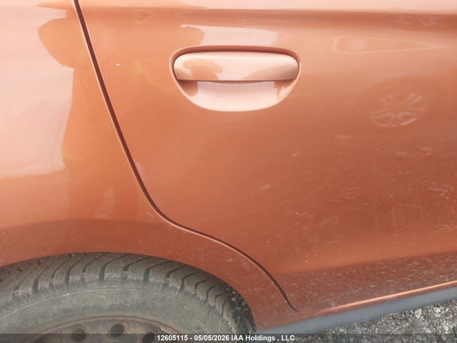 ML32A3HJ1JH001605 Mitsubishi MIRAGE ES