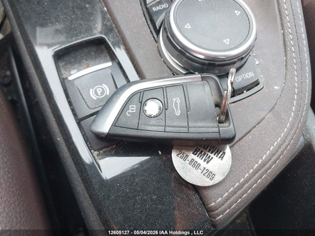 WBXHT3C35GP880103 BMW X1 Xdrive28i