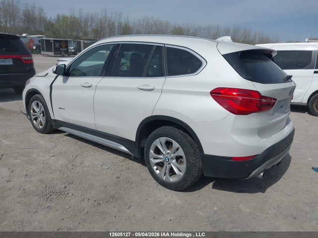 WBXHT3C35GP880103 BMW X1 Xdrive28i