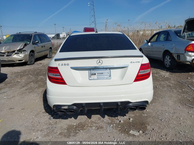 Продажа на аукционе авто 2012 Mercedes-benz C 250 4matic, vin: WDDGF8FB4CA683510, номер лота: 12605129