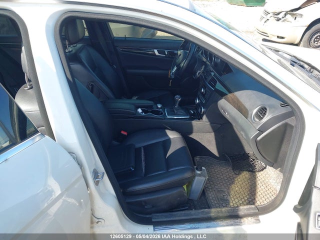 Продажа на аукционе авто 2012 Mercedes-benz C 250 4matic, vin: WDDGF8FB4CA683510, номер лота: 12605129