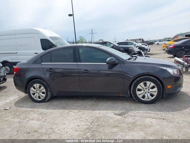 1G1PC5SBXE7401192 Chevrolet CRUZE LT
