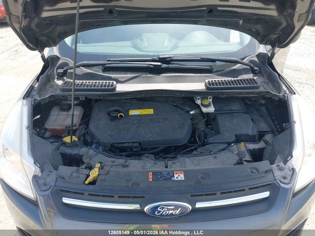 1FMCU0GX0FUB52913 Ford ESCAPE SE