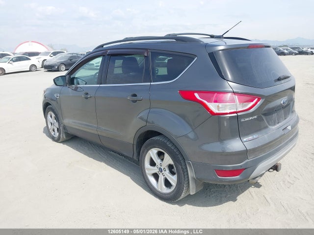 1FMCU0GX0FUB52913 Ford ESCAPE SE