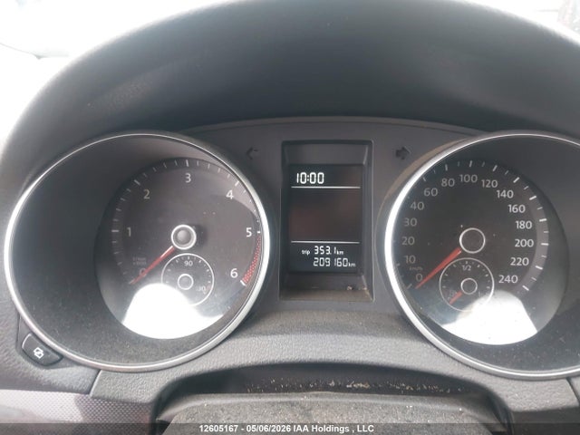 2011 Volkswagen Golf 2.0 Tdi Comfortline/2.0 Tdi Highline მანქანა იყიდება აუქციონზე, vin: 3VWPL7AJ7BM665061, აუქციონის ნომერი: 12605167