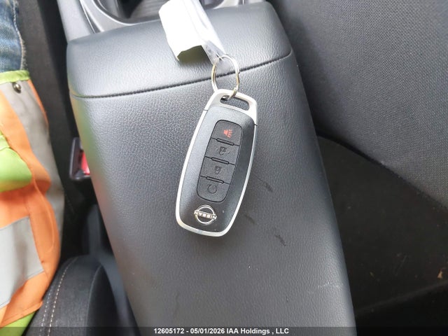 12605172 :رقم المزاد ، 3N8AP6CBXTL331888 vin ، 2026 Nissan Kicks Sv Awd Cvt مزاد بيع