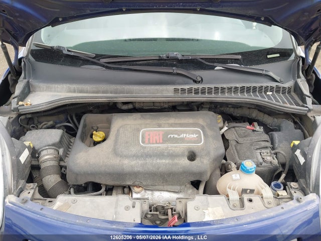 2015 Fiat 500l Trekking მანქანა იყიდება აუქციონზე, vin: ZFBCFADH6FZ033271, აუქციონის ნომერი: 12605206