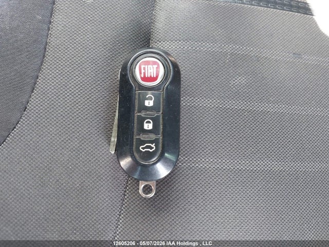 2015 Fiat 500l Trekking მანქანა იყიდება აუქციონზე, vin: ZFBCFADH6FZ033271, აუქციონის ნომერი: 12605206