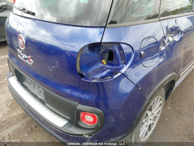 2015 Fiat 500l Trekking მანქანა იყიდება აუქციონზე, vin: ZFBCFADH6FZ033271, აუქციონის ნომერი: 12605206