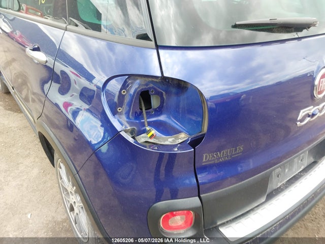 2015 Fiat 500l Trekking მანქანა იყიდება აუქციონზე, vin: ZFBCFADH6FZ033271, აუქციონის ნომერი: 12605206