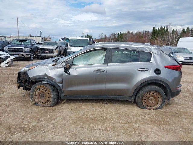 12605213 :رقم المزاد ، KNDPMCAC7J7358282 vin ، 2018 Kia Sportage Lx مزاد بيع