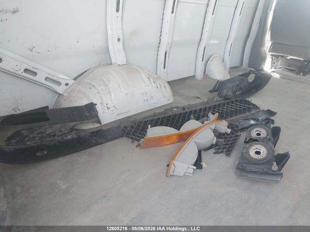 Chevrolet Express 2500 Work Van 2023 1GCWGAFP4P1142890 Image 12