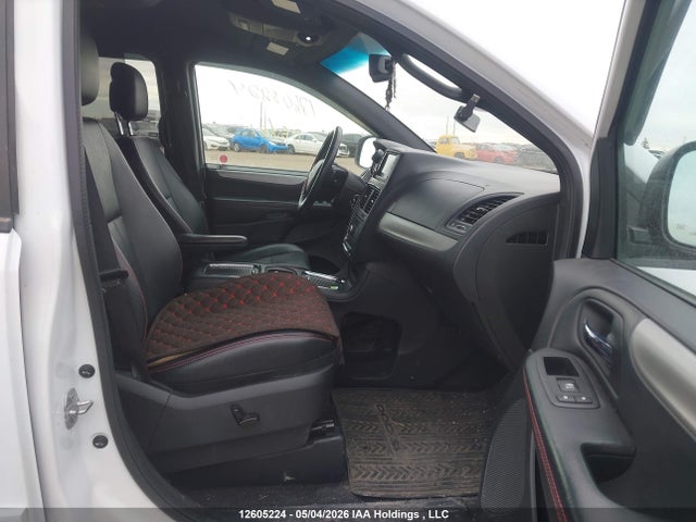 2017 Dodge Grand Caravan Gt მანქანა იყიდება აუქციონზე, vin: 2C4RDGEG1HR567832, აუქციონის ნომერი: 12605224