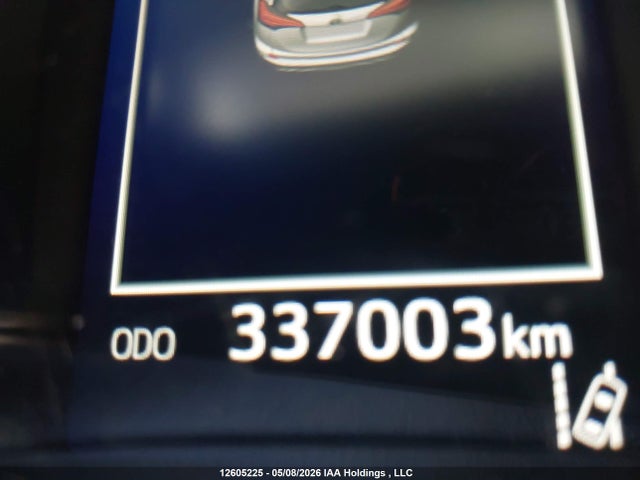 2T3ZFREV0JW498986 Toyota RAV4 LE