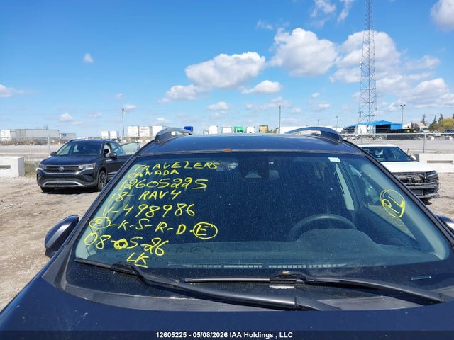 2T3ZFREV0JW498986 Toyota RAV4 LE