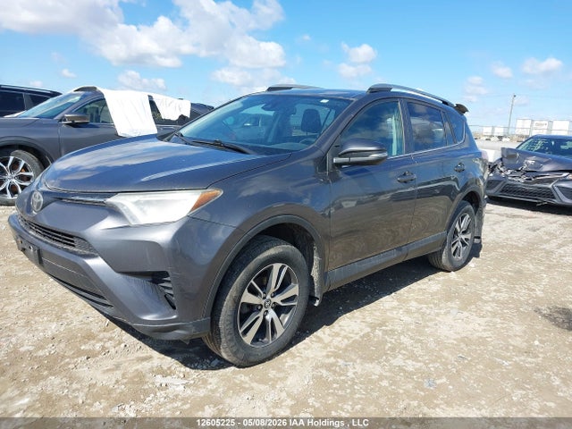 2T3ZFREV0JW498986 Toyota RAV4 LE