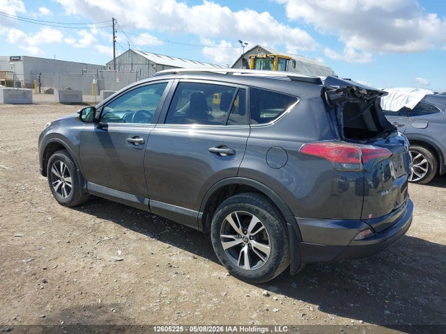 2T3ZFREV0JW498986 Toyota RAV4 LE