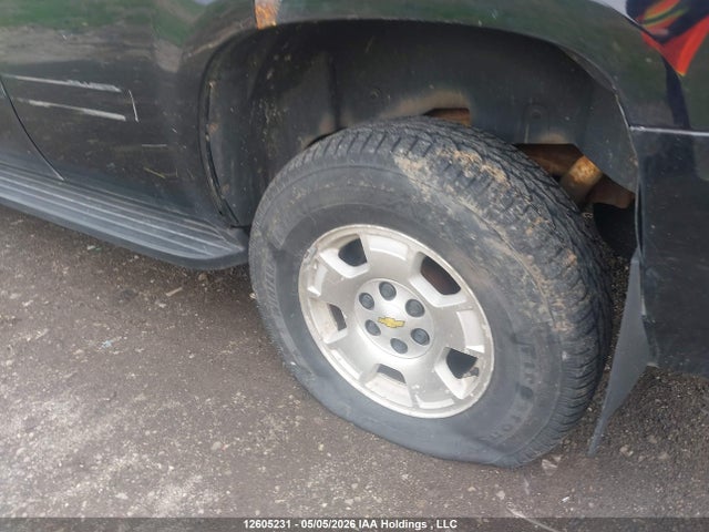 2008 Chevrolet Tahoe Lt მანქანა იყიდება აუქციონზე, vin: 1GNFK13068J103877, აუქციონის ნომერი: 12605231
