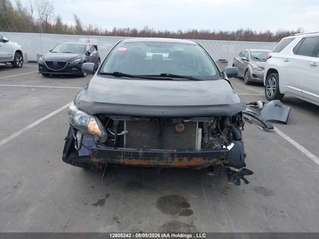 12605242 :رقم المزاد ، 2T1BU4EE7DC072687 vin ، 2013 Toyota Corolla مزاد بيع