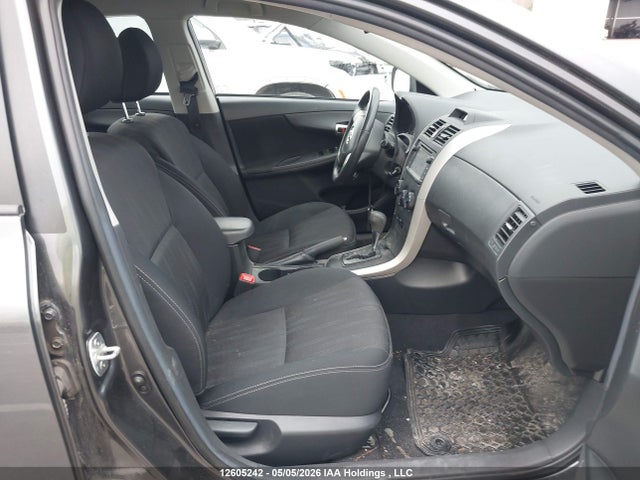 12605242 :رقم المزاد ، 2T1BU4EE7DC072687 vin ، 2013 Toyota Corolla مزاد بيع