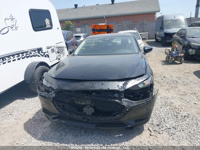 Mazda 3 Preferred 2025 JM1BPACM8S1792520 Image 12