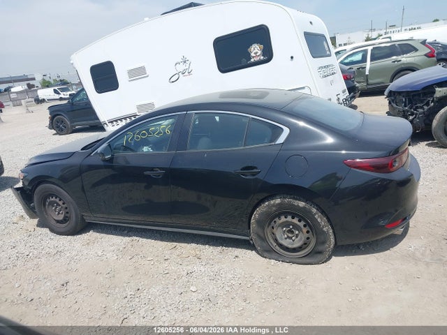 Mazda 3 Preferred 2025 JM1BPACM8S1792520 Image 14