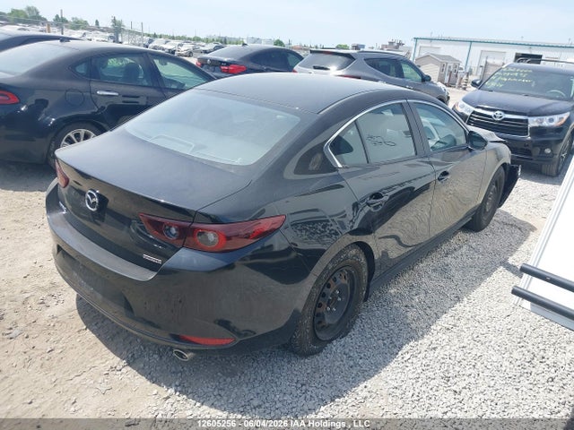 Mazda 3 Preferred 2025 JM1BPACM8S1792520 Image 4