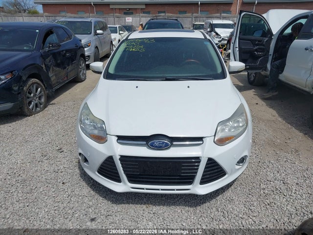 12605283 :رقم المزاد ، 1FAHP3H29CL305253 vin ، 2012 Ford Focus مزاد بيع