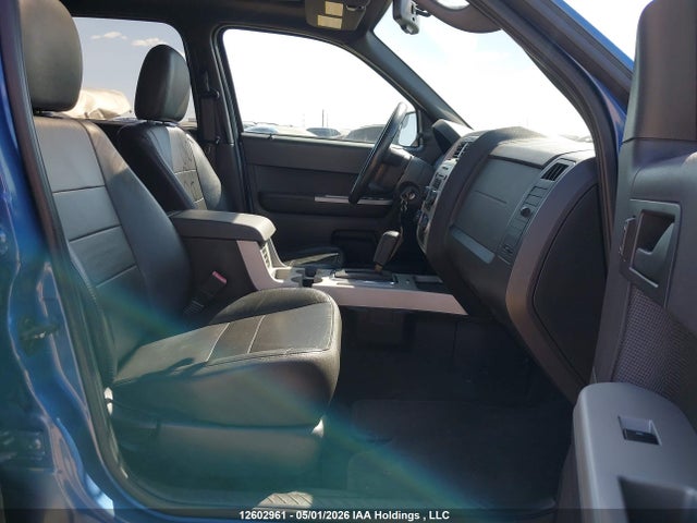12602961 :رقم المزاد ، 1FMCU9DG0AKC86169 vin ، 2010 Ford Escape Xlt Automatic مزاد بيع
