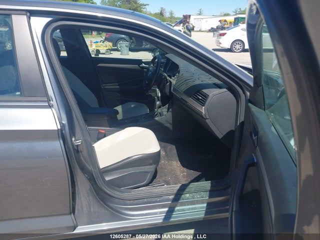 2019 Volkswagen Jetta Sel მანქანა იყიდება აუქციონზე, vin: 3VWE57BU0KM033531, აუქციონის ნომერი: 12605287