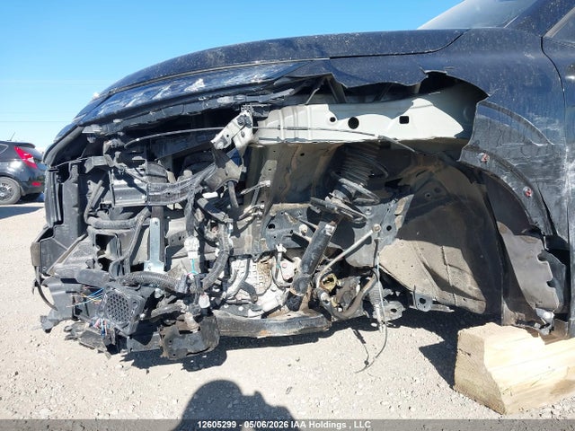 JA4T5UA9XRZ624801 Mitsubishi Outlander Es