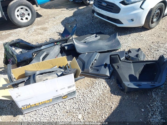 JTNKHMBX7K1041141 Toyota C-HR