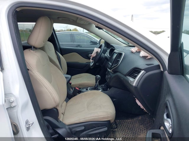 Auction sale of the 2015 Jeep Cherokee Latitude, vin: 1C4PJMCB5FW741427, lot number: 12605345