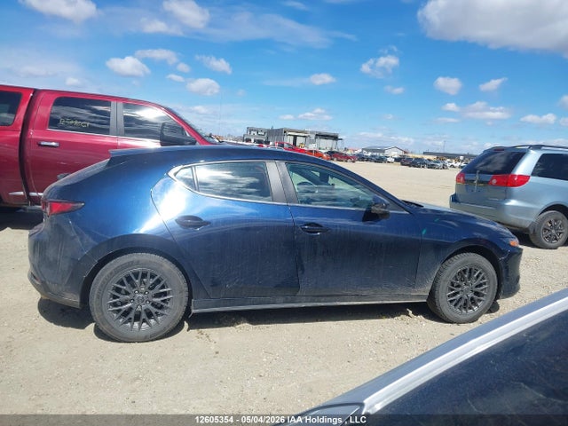 JM1BPBLM3P1615354 Mazda 3 Preferred