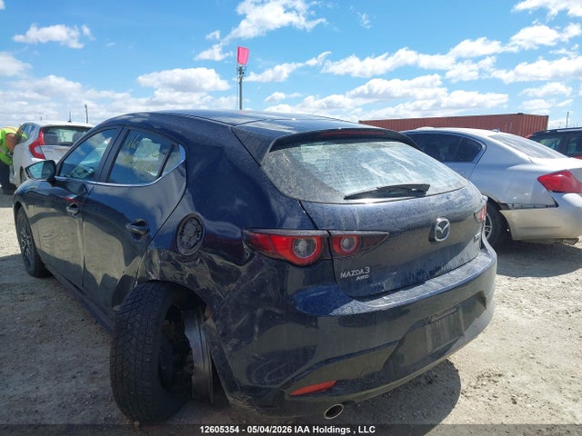 JM1BPBLM3P1615354 Mazda 3 Preferred