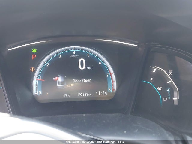 Продаж на аукціоні авто 2018 Honda Civic, vin: 2HGFC2F62JH025666, номер лоту: 12605358